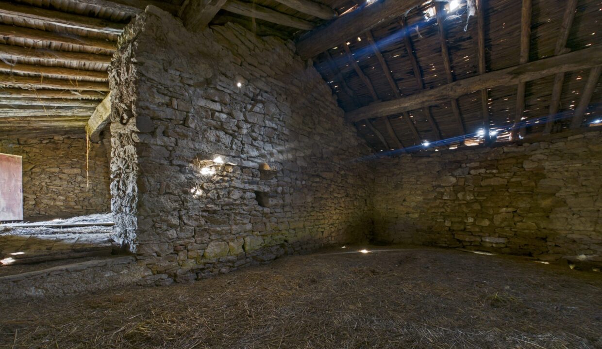 maison-ancienne-4-pieces-bourneau-85200-1774876940-VM947_3_original