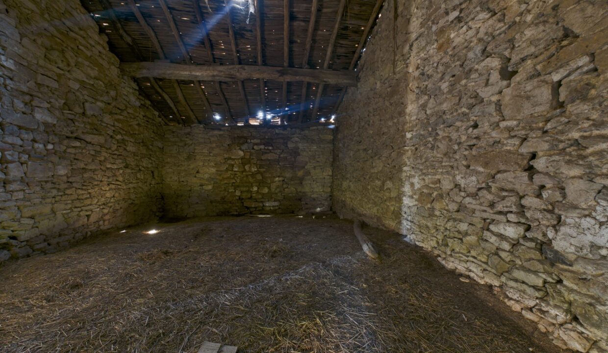 maison-ancienne-4-pieces-bourneau-85200-1774876940-VM947_4_original