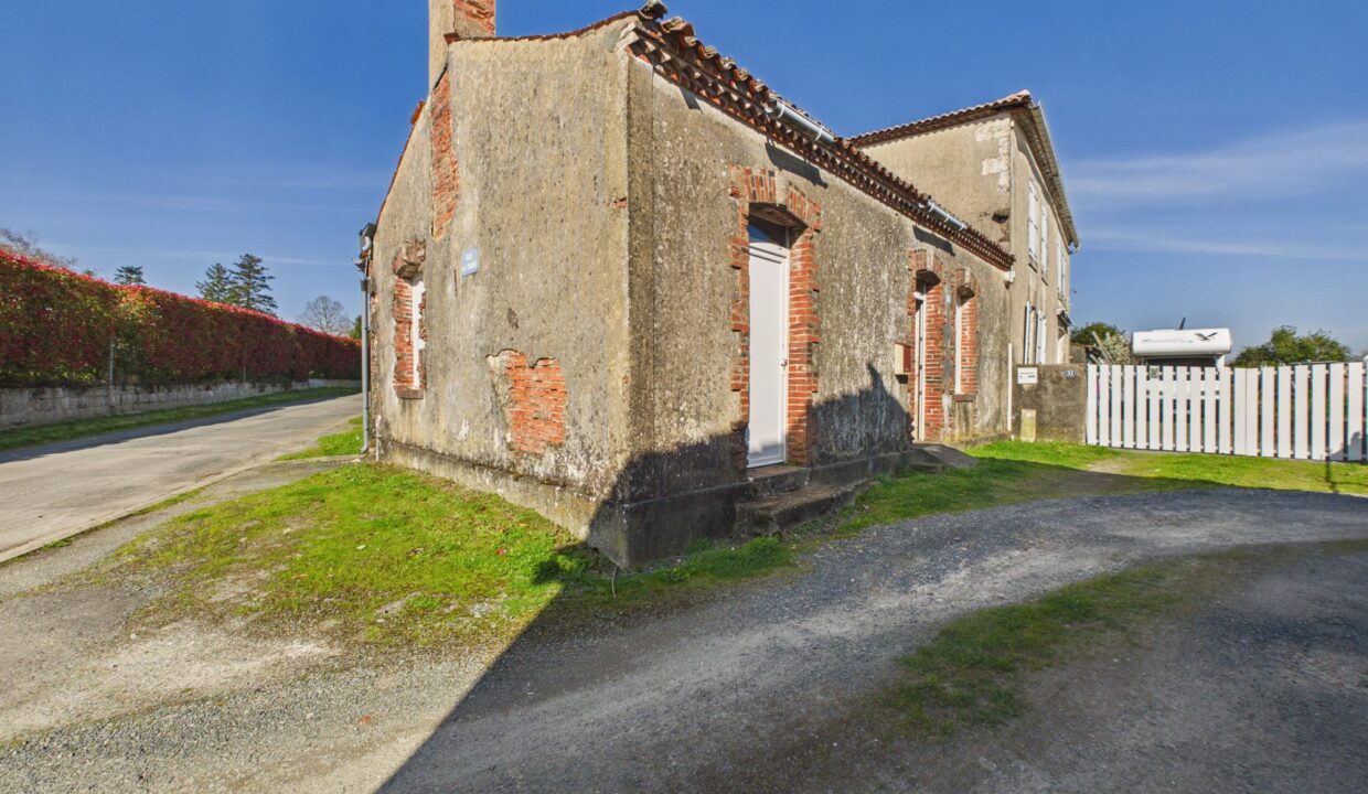 maison-ancienne-4-pieces-bourneau-85200-1777884456-VM949_10_original