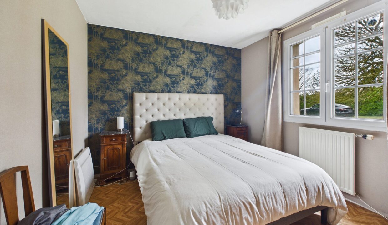 maison-traditionnelle-7-pieces-petosse-85570-1776069305-VM953_11_original