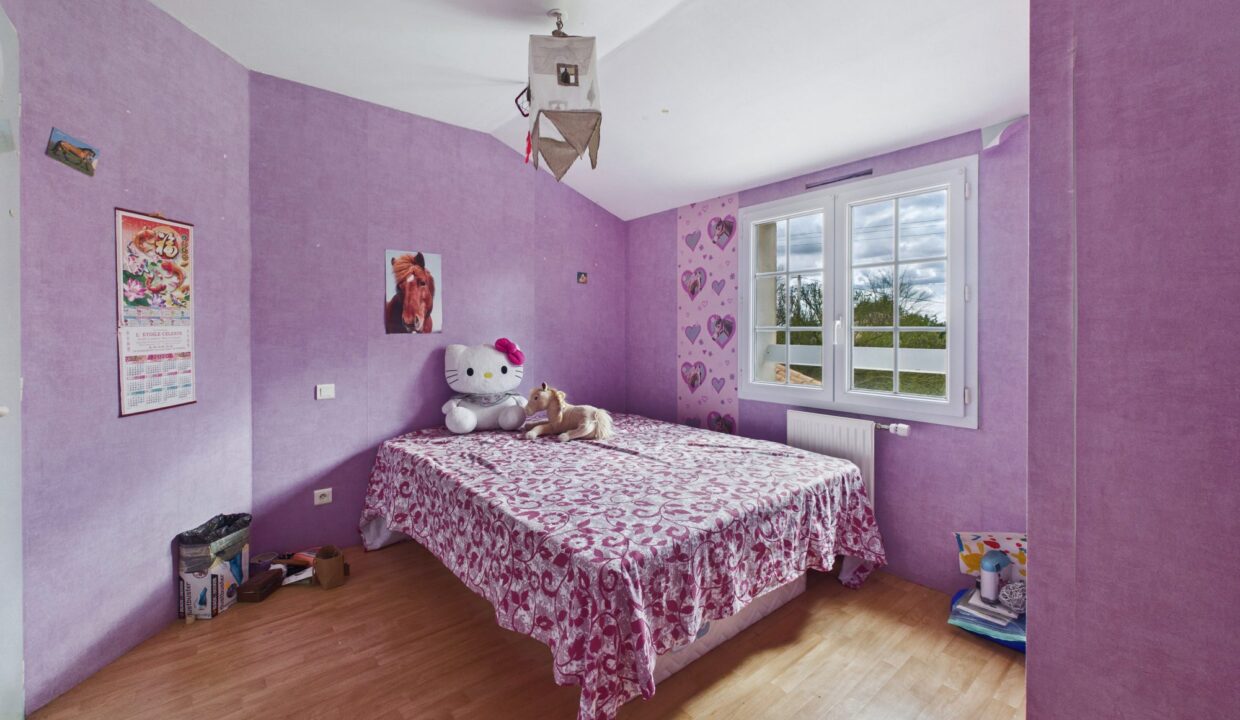 maison-traditionnelle-7-pieces-petosse-85570-1776069305-VM953_14_original