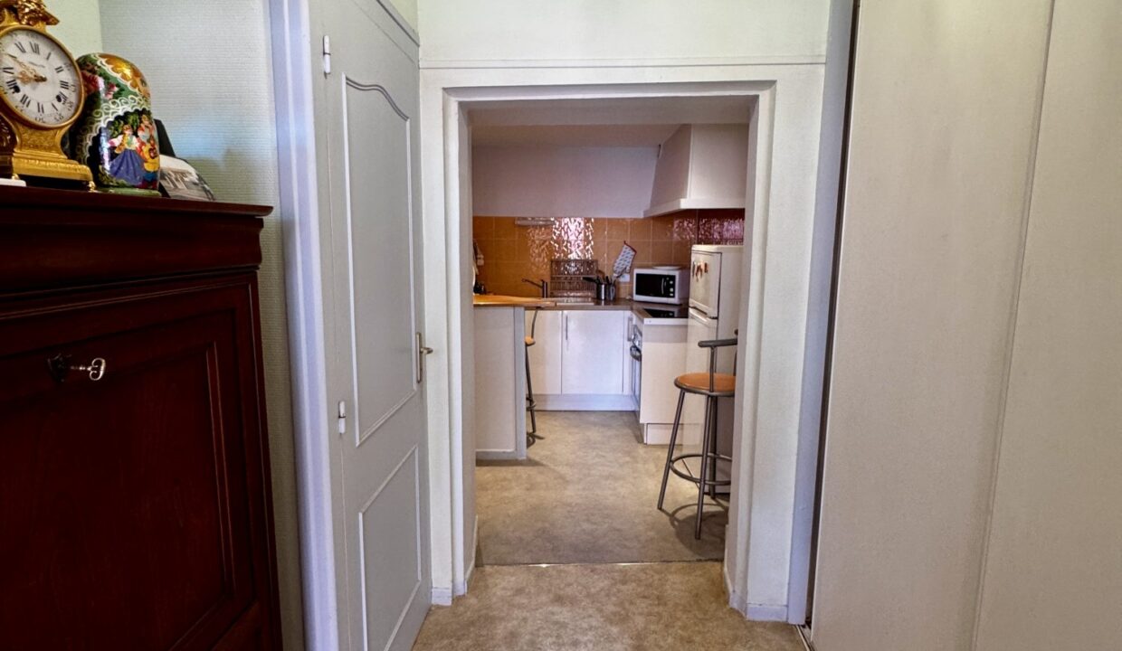 appartement-t2-2-pieces-fontenay-le-comte-85200-1776690479-VA1931_3_original