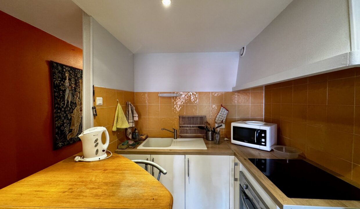 appartement-t2-2-pieces-fontenay-le-comte-85200-1776690479-VA1931_5_original