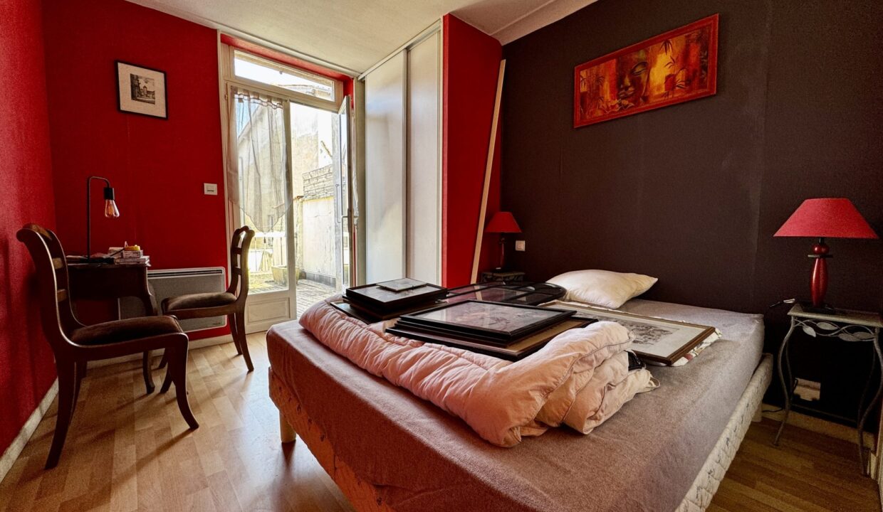 appartement-t2-2-pieces-fontenay-le-comte-85200-1776690479-VA1931_7_original