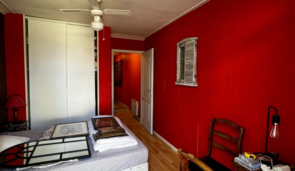 appartement-t2-2-pieces-fontenay-le-comte-85200-1776690479-VA1931_8_original