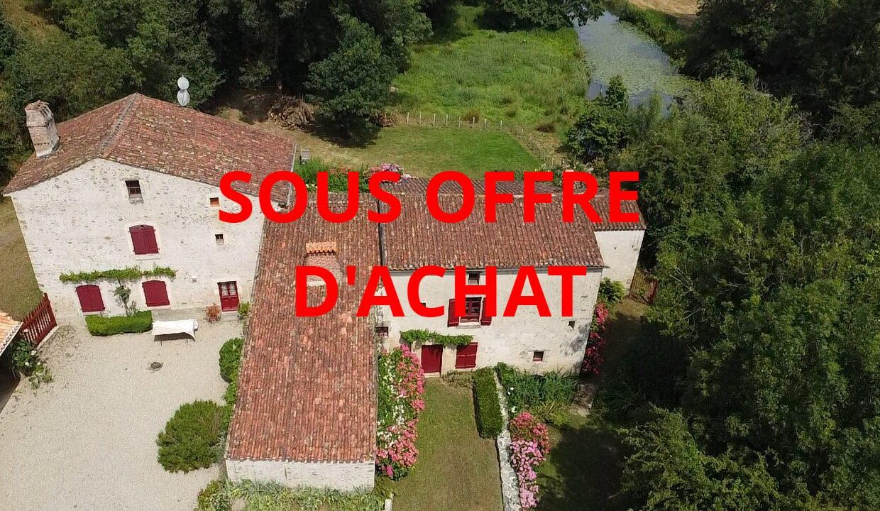maison-ancienne-11-pieces-vouvant-85120-1790253283-VM980_95_original