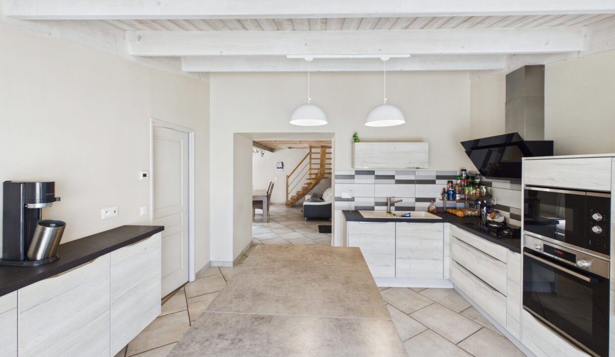 maison-individuelle-5-pieces-maillezais-85420-1777387874-VM974_20_original