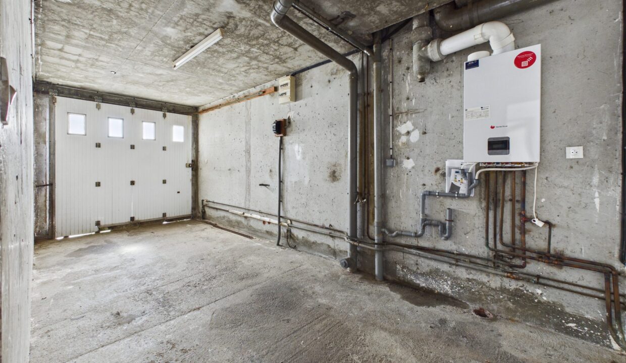 maison-mitoyenne-2-cotes-5-pieces-fontenay-le-comte-85200-1777369398-VM971_20_original