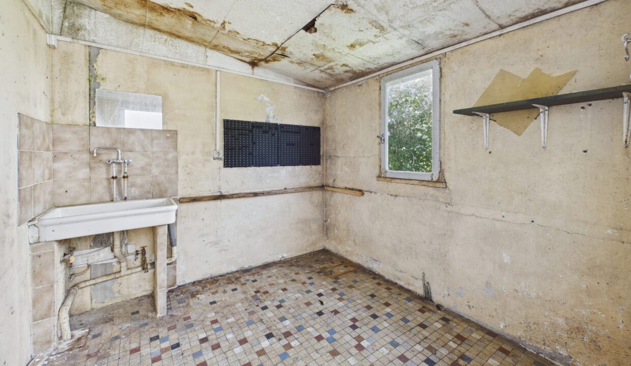 maison-mitoyenne-2-cotes-5-pieces-fontenay-le-comte-85200-1777369398-VM971_38_original