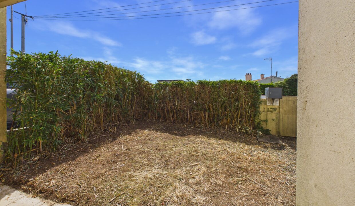 maison-mitoyenne-2-cotes-5-pieces-fontenay-le-comte-85200-1777369398-VM971_46_original