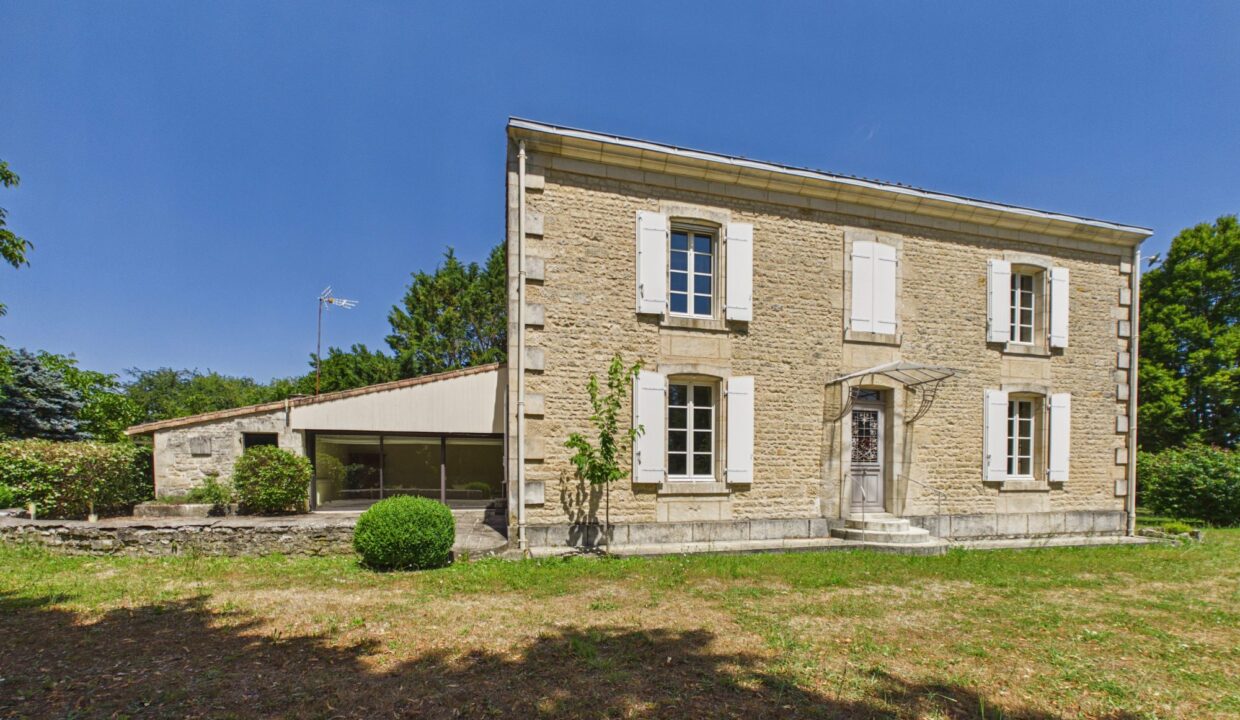 maison-ancienne-7-pieces-coulon-79510-1783856785-VM1023_4_original