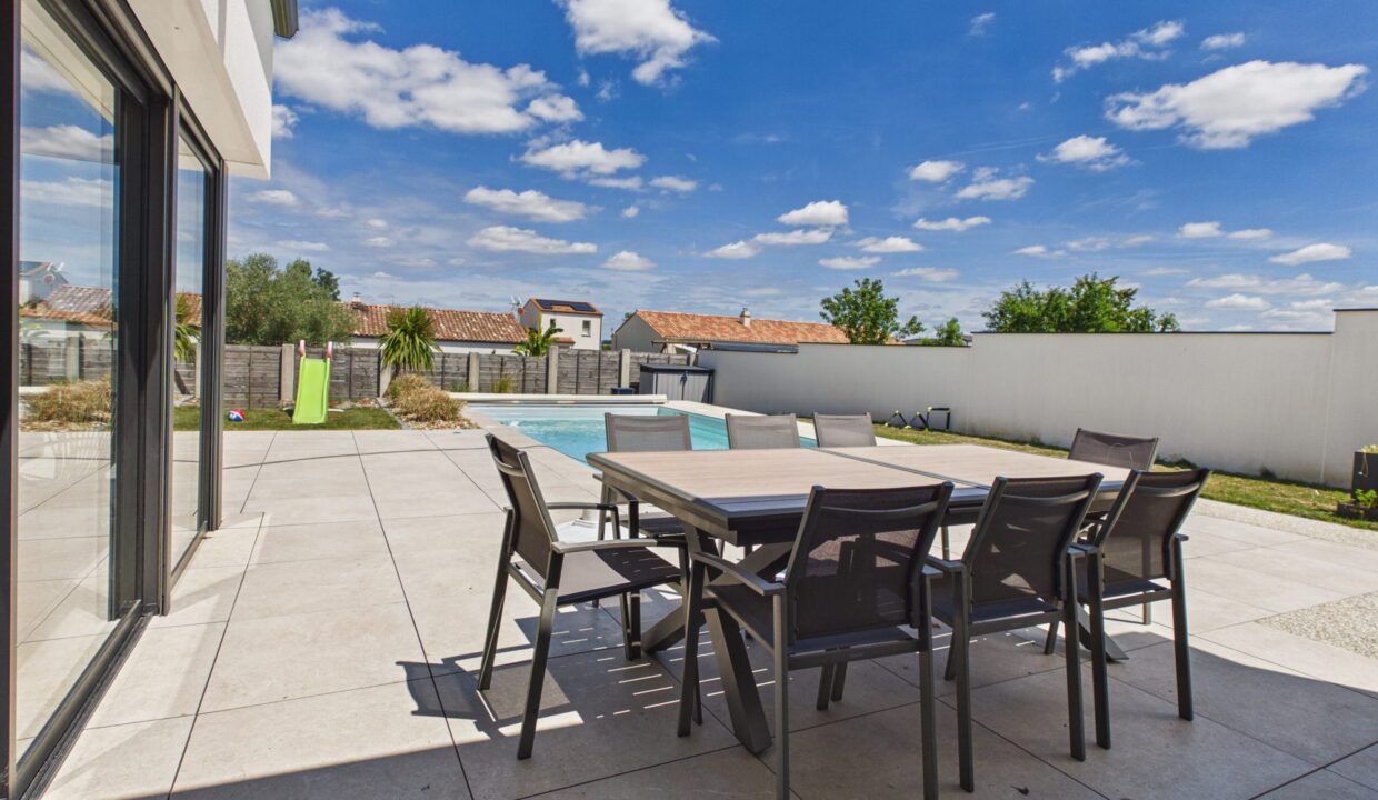 maison-contemporaine-5-pieces-essarts-en-bocage-85140-1787942181-VM1012_6_original