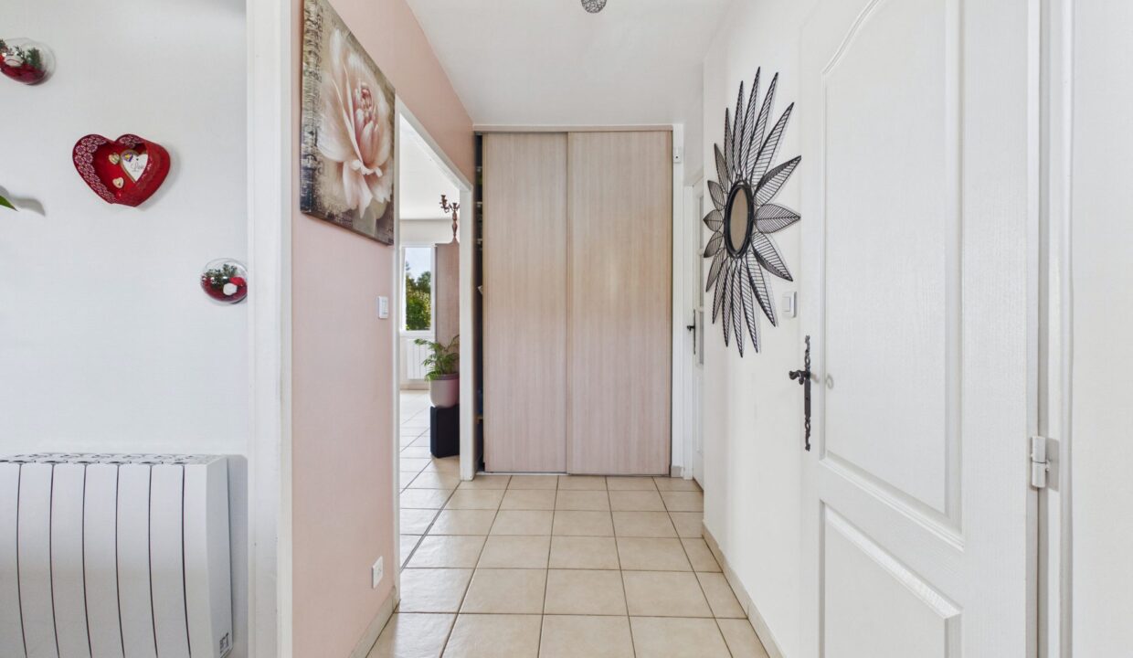 maison-contemporaine-6-pieces-la-caillere-saint-hilaire-85410-1785225233-VM1029_4_original