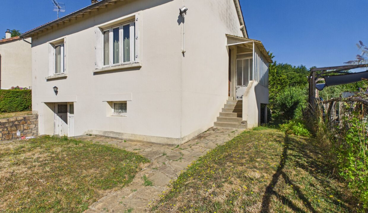 maison-individuelle-4-pieces-la-caillere-saint-hilaire-85410-1785225078-VM1037_6_original-1