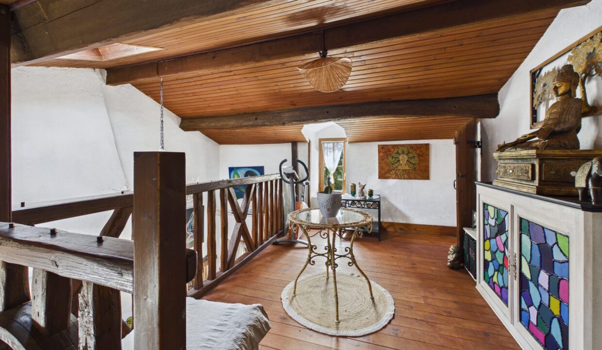 maison-ancienne-6-pieces-saint-hilaire-de-voust-85120-1788360708-VM1072_4_original