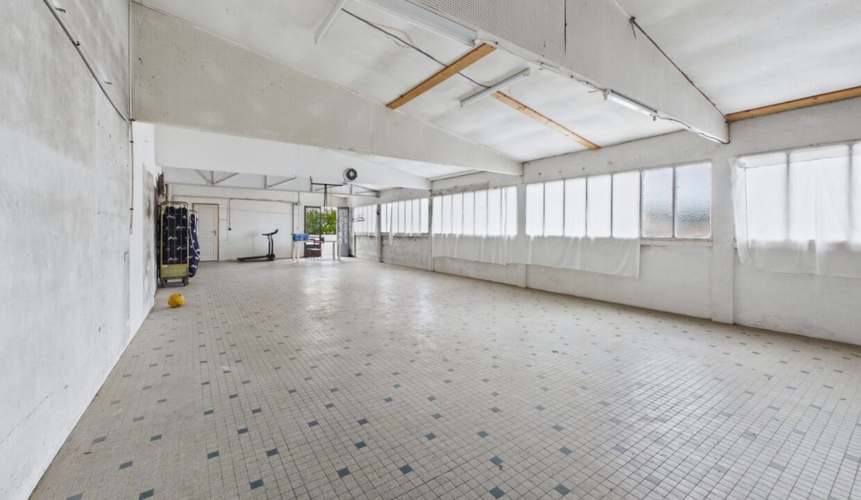 immeuble-730-m2-longeville-sur-mer-85560-1789455902-VI059_21_original
