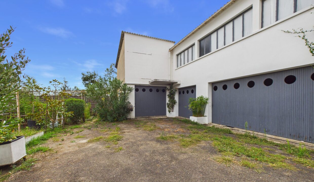 immeuble-730-m2-longeville-sur-mer-85560-1789455902-VI059_24_original